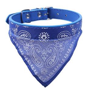 Kleines großes Hunde halsband mit bedrucktem Dreiecks schal Custom <span class=keywords><strong>Dog</strong></span> Supplies Halsband Leder mit Gurtband Pet Bandana verziert - Product Image 1