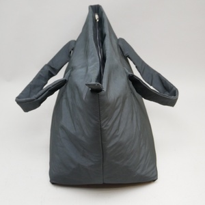 Vente en gros de grands sacs fourre-tout pour femmes de luxe doux femme avec poches avec fermeture éclair logo personnalisé de haute qualité - Product Image 3