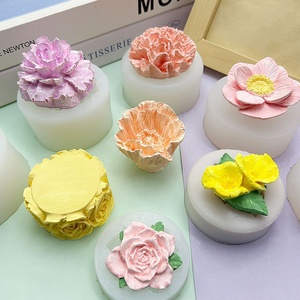 <span class=keywords><strong>Moule</strong></span> à gâteau en <span class=keywords><strong>silicone</strong></span> 3D en forme de rose et d'œillet simulés pour mousse au chocolat DIY avec emballage individuel - Product Image 2
