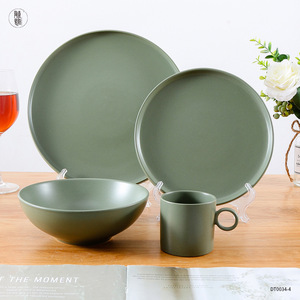 Juego de vajilla minimalista nórdico de cerámica, blanco y verde, redondo, de color sólido, para el hogar, caja de regalo DT0034 4 - Product Image 2