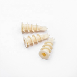 Tornillo de Anclaje de Plástico Nylon para Paneles de Yeso, 13x42mm, PE POM # Tornillo Autorroscante de Cabeza Plana de Acero al Carbono 8X32, Grado 4.8/6.8/8.8, Brillante - Product Image 4