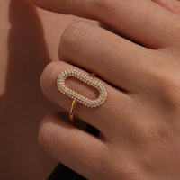 Bague ouverte géométrique en forme de cœur, en acier inoxydable plaqué or 18 carats PVD, sans ternissement, sertie de zircon blanc 5A – Fournisseur de bijoux pour commandes en gros