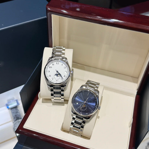Long Style Classic 40mm Moonphase <b>Watch</b> Sunburst Blue Dial Luxury Gold Automatic ETA Mechanical <b>Watch</b> 20mm Band - Product Image 2