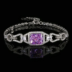 Wholesale Fashion Jewelry Eco-friendly Copper 10*12MM Ice Out Cubic Zirconia Women Fashion Square Chain Link <b>Bracelet</b> - Product Image 5