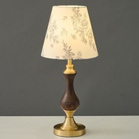 Lampe de table LED de luxe de style médiéval français VH, créative et rétro, pour salon, chambre à coucher, chevet