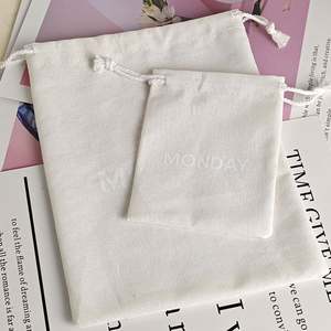 Pochette à cordon pour emballage cadeau, sacs à bijoux en coton en gros - Product Image 3