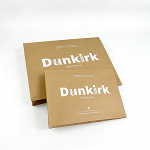 Bolsa de papel kraft impresa personalizada para camisetas y ropa, con tira adhesiva y tira de fácil apertura. - Product Image 2