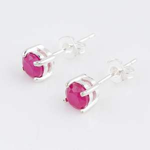 Pendientes de rubí Yashee con engaste de garra redonda, regalo de joyería de moda para mujer - Product Image 3