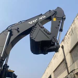 Excavadora de Orugas VOLVO EC350DL Usada de Alta Calidad, Modelo 2024, 35 Toneladas de Peso Operativo, Motor Original, Súper Rendimiento, Excelente - Product Image 3