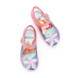 Çocuk prenses ayakkabı iki renk yeni denizkızları kız denizyıldızı kristal tasarım ayakkabı çocuk karikatür jöle sandalet