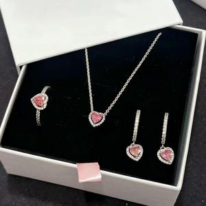 <span class=keywords><strong>Collier</strong></span>, bague et boucles <span class=keywords><strong>d</strong></span>'oreilles en <span class=keywords><strong>argent</strong></span> 925 double cœur de haute qualité - ensemble de bijoux de luxe pour femmes - Product Image 3