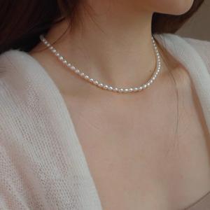 Collar de Perlas Naturales de Agua Dulce Chapado en Oro de 18K, Plata S925 Reforzada, Elegante y Moderno, Estilo Hada - Product Image 2