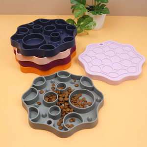 Custom Bpa Free Suction Cup Pet Food Feeding Silicone Pet Slow <b>Feeder</b> <b>Cat</b> Dog Pet Licking Mat - Product Image 3