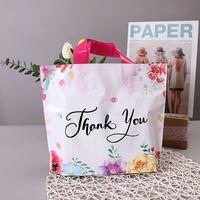 Sac cabas en plastique PE avec poignée, impression personnalisée, soufflet de fond, diverses tailles, fond carré, pour le commerce