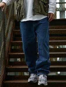 Pantaloni Jeans da Uomo Dritti e Larghi Stile <span class=keywords><strong>Streetwear</strong></span> con Lavaggio <span class=keywords><strong>Vintage</strong></span> Venduti all'Ingrosso - Product Image 5