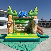 Parc de safari commercial prix d'usine Style Animal vert thème château plein d'entrain maison de rebond pour enfants videur gonflable