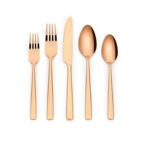 Ensemble de couverts en métal de haute qualité, construction solide et durable, idéal pour les repas quotidiens et les occasions spéciales - Product Image 5