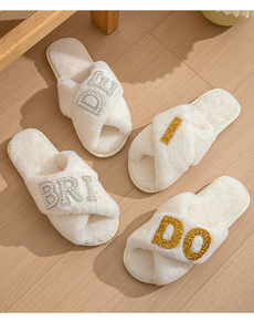 รองเท้าแตะสำหรับใส่ในบ้านหรูหราสำหรับผู้หญิงรองเท้าแตะขนนุ่มประดับมุกสำหรับเจ้าสาวรองเท้าแตะขนนุ่มรองเท้าแตะขนเฟอร์แบนนุ่มหรูหราสำหรับผู้หญิง - Product Image 6