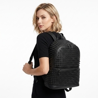 Sac à dos en cuir PU clouté style punk, sac à dos pour ordinateur portable 14,9 pouces, imperméable, mode féminine, style streetwear, sac à dos de jour en polyester pour hommes et femmes