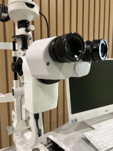 Lámpara de Hendidura Digital Oftálmica con Sistema de Imagen para Uso en Hospitales Oftalmológicos - Product Image 2