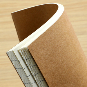 Quaderno da Viaggio Ricaricabile in Carta Kraft, 30 Fogli con Pagine a Puntini/Righe/ Bianche/Quadrettate, Design TN, Diario Regalo con Rilegatura a Filo - Product Image 6