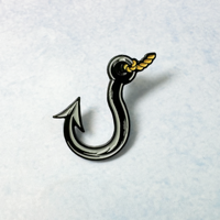 Nouveau design drôle personnalisé 1.5 "taille métal artisanat Badge teint noir plaqué mignon émail doux épinglette avec découpe