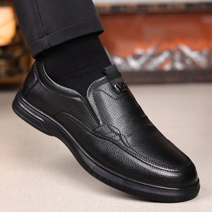 รองเท้าโลฟเฟอร์หนังลำลองสำหรับผู้ชาย ส้นเตี้ย พื้นยางกันกระแทก เหมาะสำหรับใส่พักผ่อน - Product Image 3