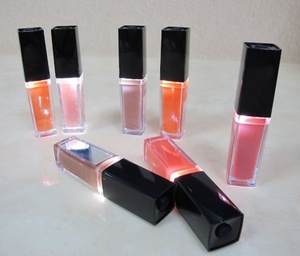 Brillo labial con luz LED, espejo, logo personalizado, de alta calidad e impermeable - Product Image 6