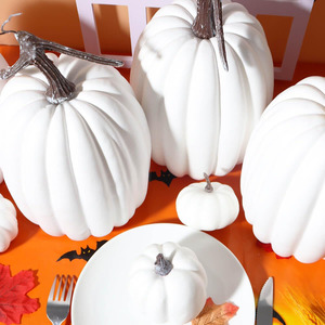Grands citrons verts décoratifs de 8,5 pouces - 2 citrons verts décoratifs en mousse blanche pour la décoration d'automne - Product Image 6