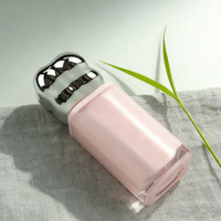 Tubo de Brillo Labial de Plástico Transparente Rosa con Tapa de Rosca Plateada, Envase Cosmético con Forma de Burbuja 3D para Brillo Labial y Aplicador de Rubor