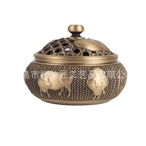 Brûleur d'encens en cuivre artisanal Tongpu avec cinq bœufs, fond plat sculpté, en cuivre pur, pour encens de santal d'intérieur domestique - Product Image 5