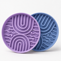 Bol pour chien en silicone de qualité alimentaire sans BPA, forme labyrinthe, résistant au lave-vaisselle, bol pour chien à alimentation lente, bol pour chien arc-en-ciel à alimentation lente