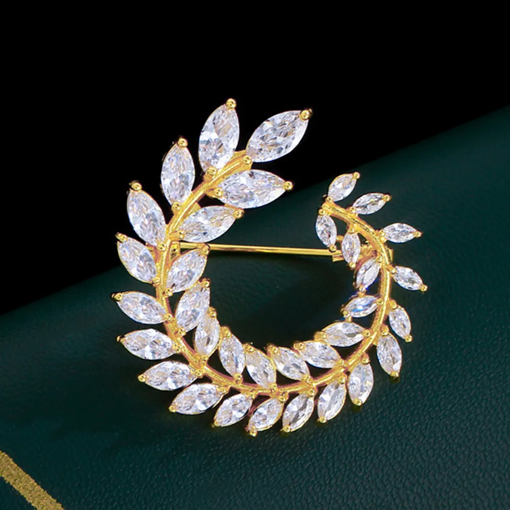 Women Luxury Dress Accessory Cubic Zircon Crystal Jewelry Olive Branch Leaf Shaped Brooches Pin for Women Scarf Buckle Jewellery