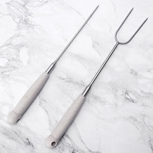 Fourchette de barbecue télescopique en acier inoxydable avec manche en <span class=keywords><strong>paille</strong></span> de blé en forme de U, accessoire de barbecue portable pour l'extérieur - Product Image 4