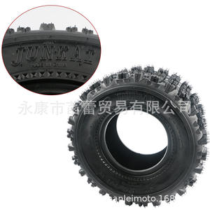 Neumáticos Tubeless 4x4 de 18x9.5-8 Pulgadas con Patrón de Mariposa para Karting - Product Image 1