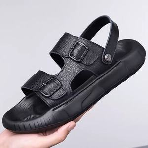 Moules de sandales décontractées en cuir pour hommes, fabriqués sur mesure par un fabricant professionnel, avec semelle intérieure en PU grande taille et empeigne en cuir véritable pour un confort optimal - Product Image 1