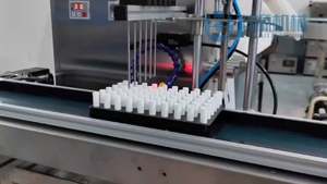 Máquina de Llenado y Envasado Cuantitativo de Sobremesa con 6 Boquillas para Botellas Pequeñas de Ampollas, Goteros y Muestras de Perfume - Product Image 3