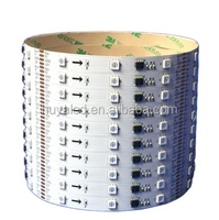 Bande lumineuse LED flexible 24V SMD 2835 à 3 rangées jaune rouge vert IP33 dimmable via Wi-Fi pour la décoration de Noël et de la pièce