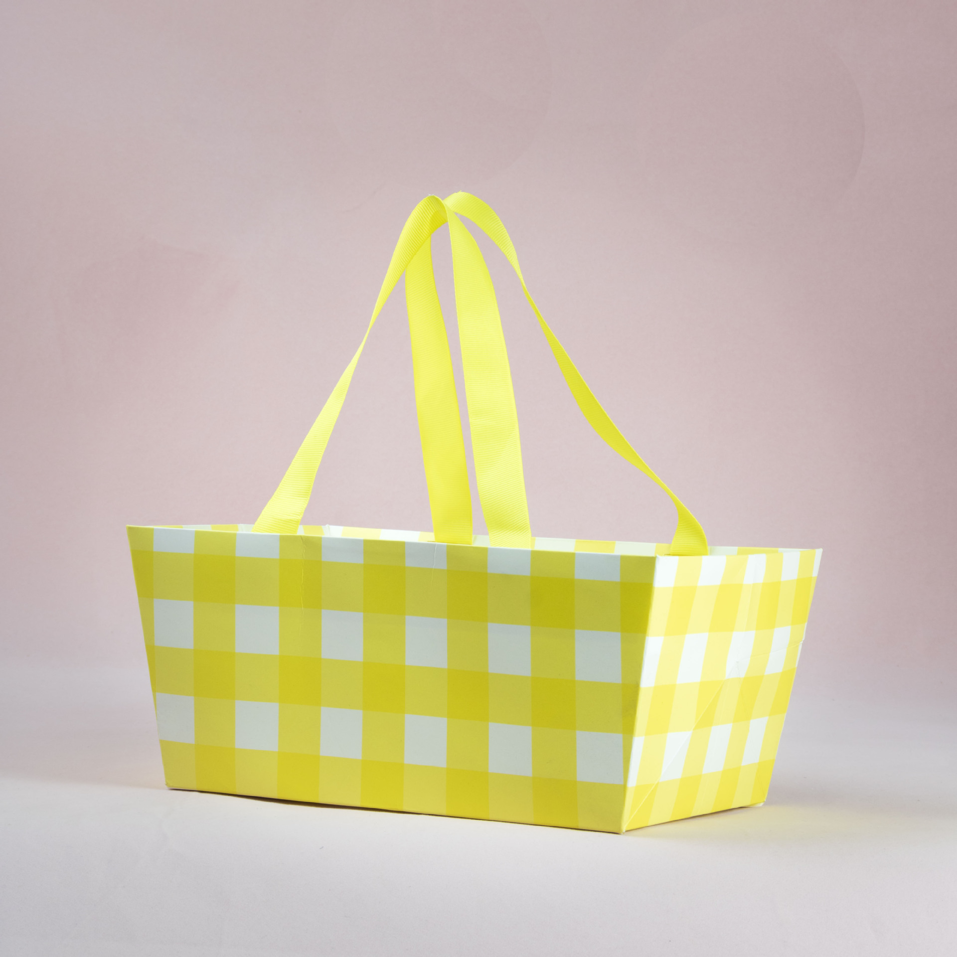Yellow vertical stripe trapezoidal basket tote bag