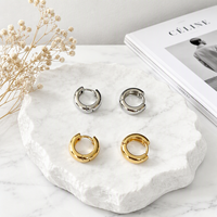 Fermoirs d'oreille ronds perforés en laiton, plaqués or/rhodium, apprêts lisses pour boucles d'oreilles créoles pour la fabrication de bijoux