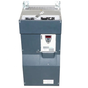 Variateur de vitesse ATV71HC20N4 ATV71 200kW 300HP 480V avec terminal graphique de filtre - Product Image 3
