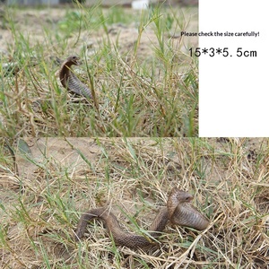 Modelo de Serpiente Reptil de Comercio Exterior R68, Cobra de Plástico de Simulación, Serpiente Venenosa Anfibio, Juguete de Broma para Jóvenes (15-35) - Product Image 2
