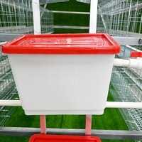 Équipements avicoles pour l'élevage de poulets pondeurs en batterie de type A