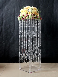 Candelabro in Acrilico a 8 Bracci, Portacandele per Matrimoni, Centrotavola, Supporto per Fiori - Product Image 3