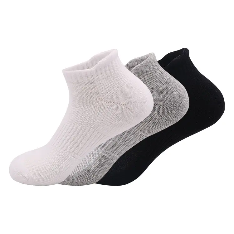 High Quality Solid Color Cotton Running Cycling terry short calcetin grip customizable Logo Ankle Socks men sport unisex