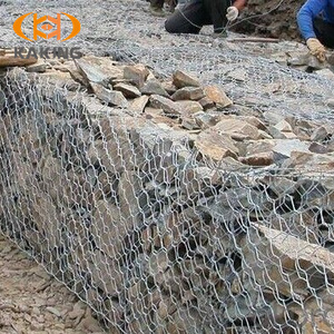 Fabrika doğrudan satış kare dokuma çelik tel <span class=keywords><strong>Gabion</strong></span> sepeti <span class=keywords><strong>Gabion</strong></span> kutusu galvanizli demir tel korozyon önleyici tel bez kaynak - Product Image 5