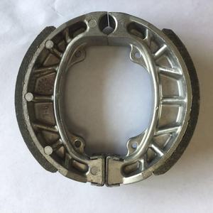 VESPA, S,LX,<span class=keywords><strong>ZIP</strong></span>,PS125 Scooter plaquettes de frein arrière pièces de moto de haute qualité chaussures de frein pour Zip50 - Product Image 2