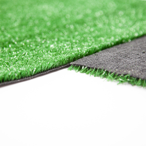 Rumput buatan untuk anjing & hewan peliharaan 10mm Anti-UV luar ruangan - Product Image 3