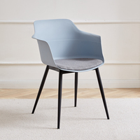 Chaises de salle à manger contemporaines à bas prix, en plastique, de couleur vive, empilables, portables, pour la maison, le bureau, les clients, les restaurants