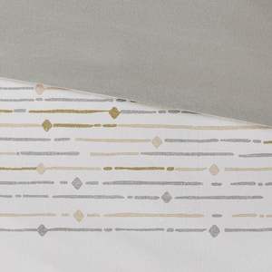 DB <b>Comforter</b> <b>Set</b> Cotton Printed with Massage Feature Patchwork Technique and Trims - Product Image 5